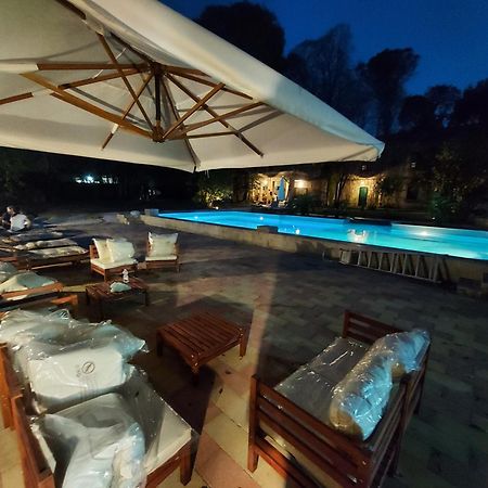 The Baron'S Estate Hotel Torre de' Passeri Exterior photo