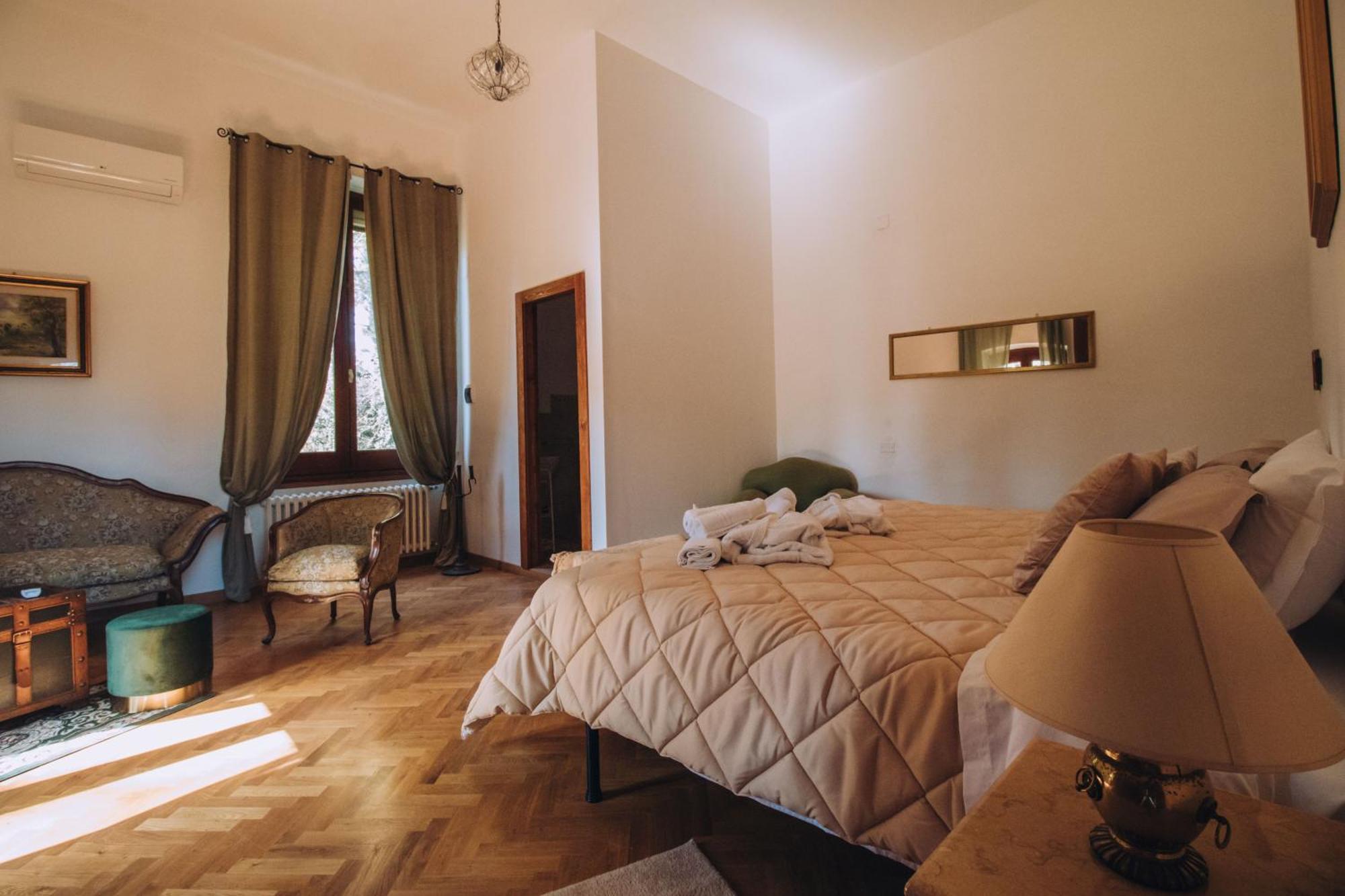 The Baron'S Estate Hotel Torre de' Passeri Exterior photo